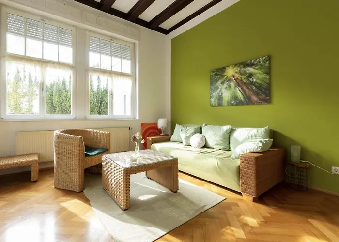 Appartment im Villenviertel